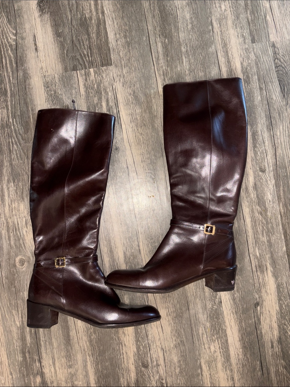 Salvatore Ferragamo brown high woman’s brown boot - like new Made in Italy 7.5